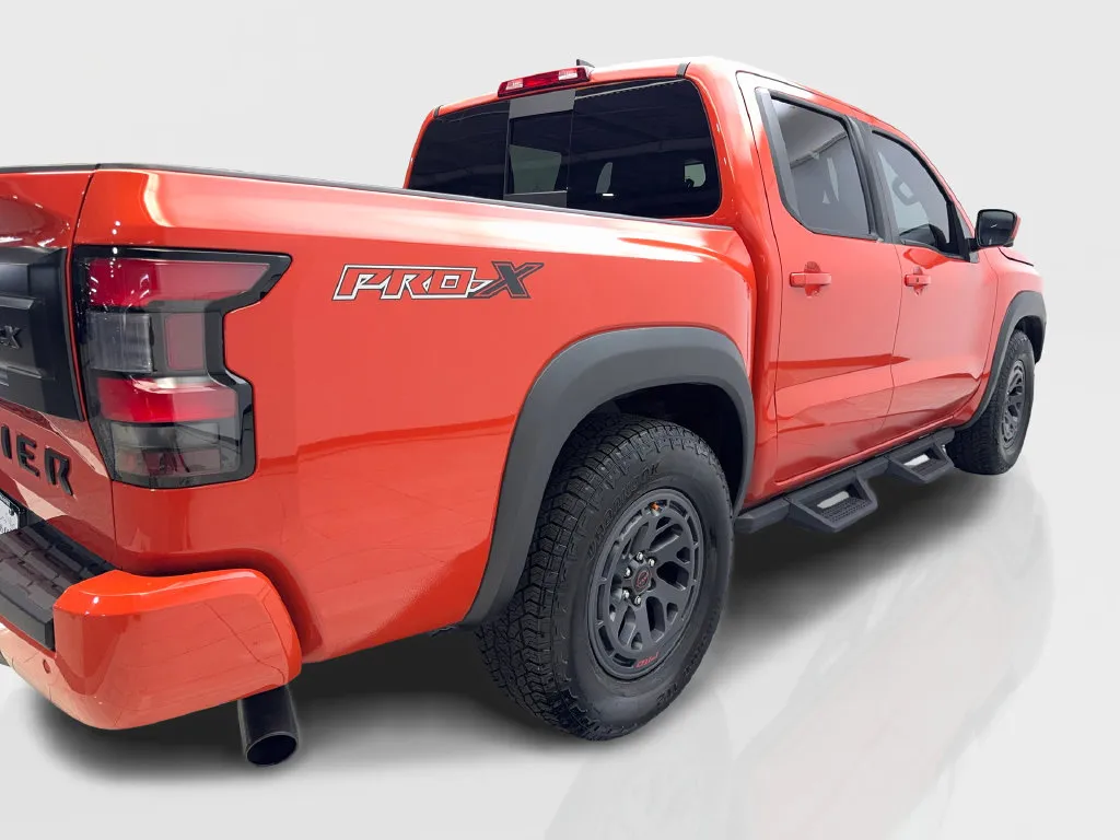 Nissan Frontier photo 15