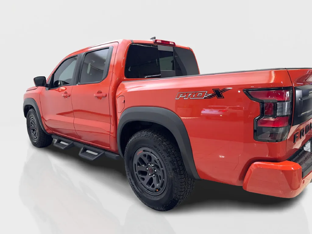 Nissan Frontier photo 16
