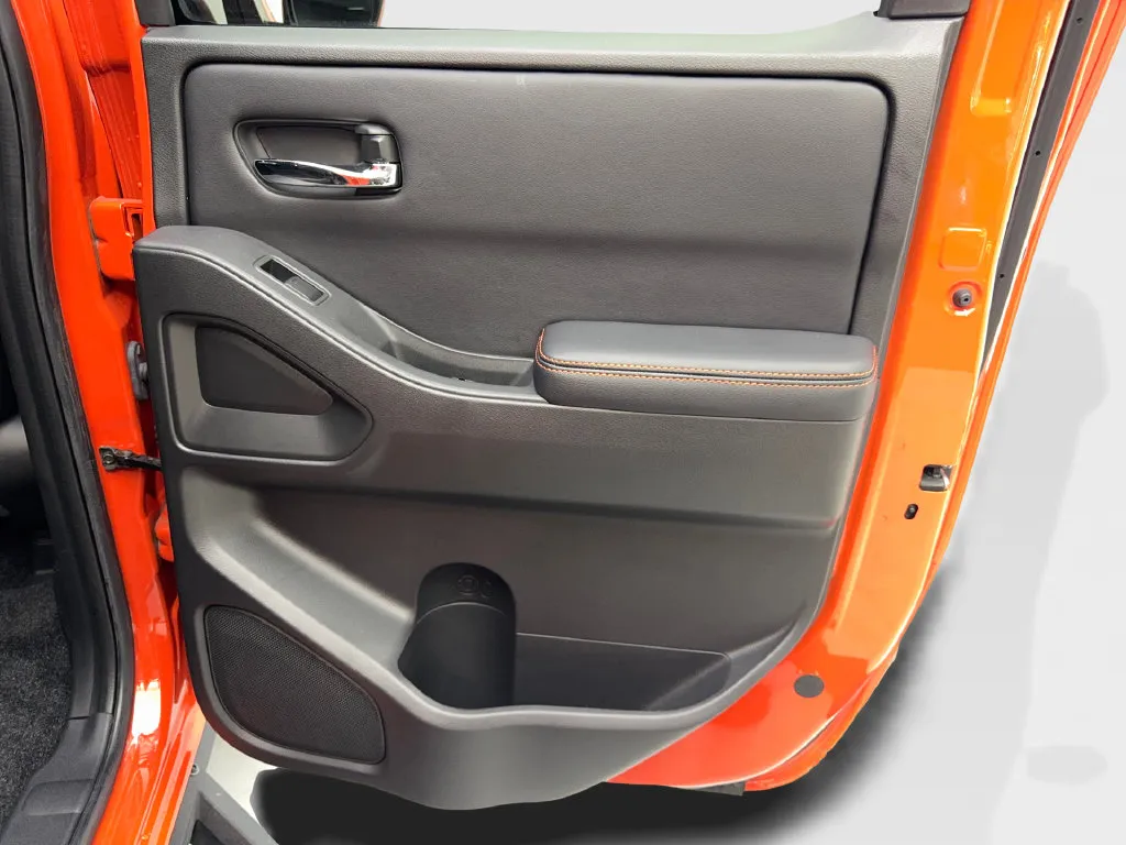 Nissan Frontier photo 45
