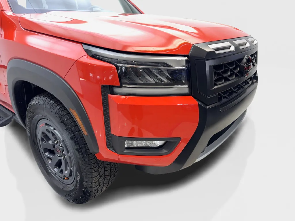 Nissan Frontier photo 19