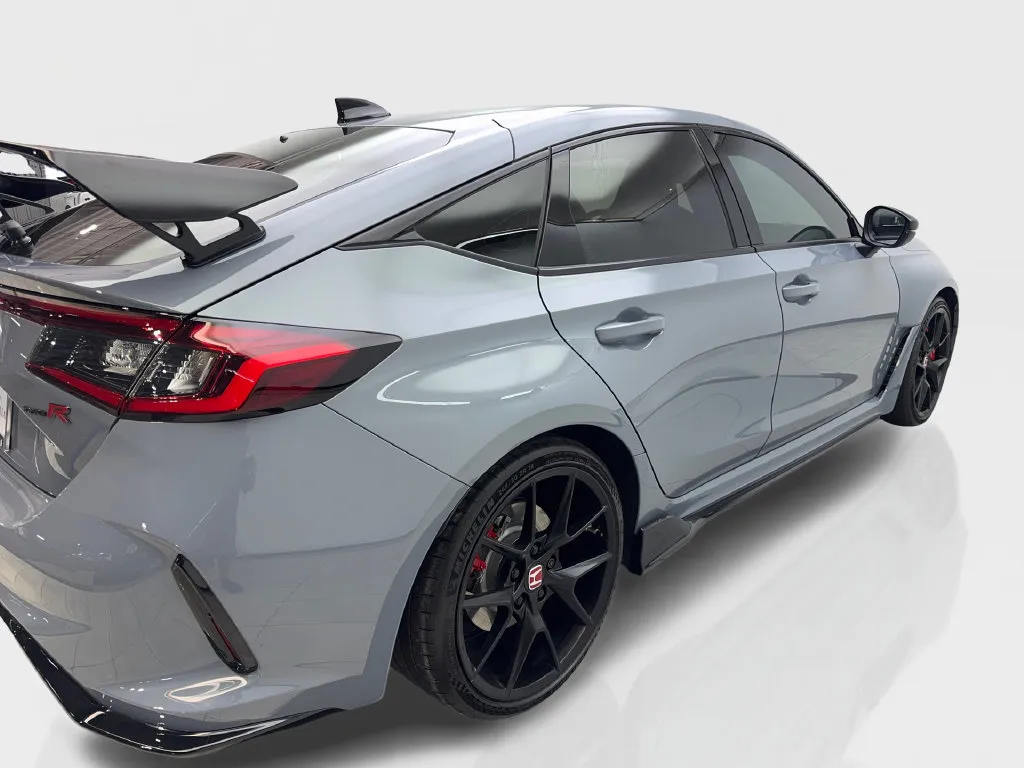 Honda Civic Type R photo 13