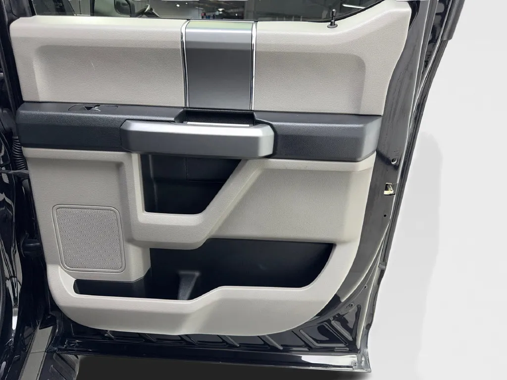 Ford F-150 photo 43