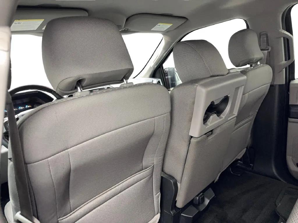 Ford F-150 photo 36