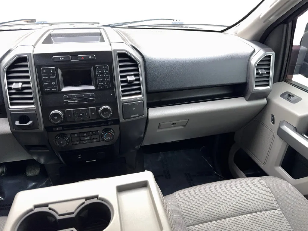 Ford F-150 photo 56