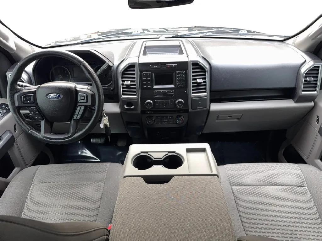 Ford F-150 photo 52