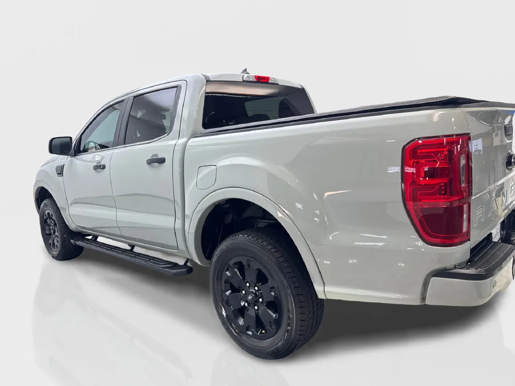 Ford Ranger photo 16