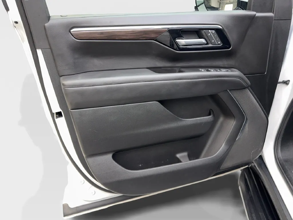 Chevrolet Tahoe photo 32
