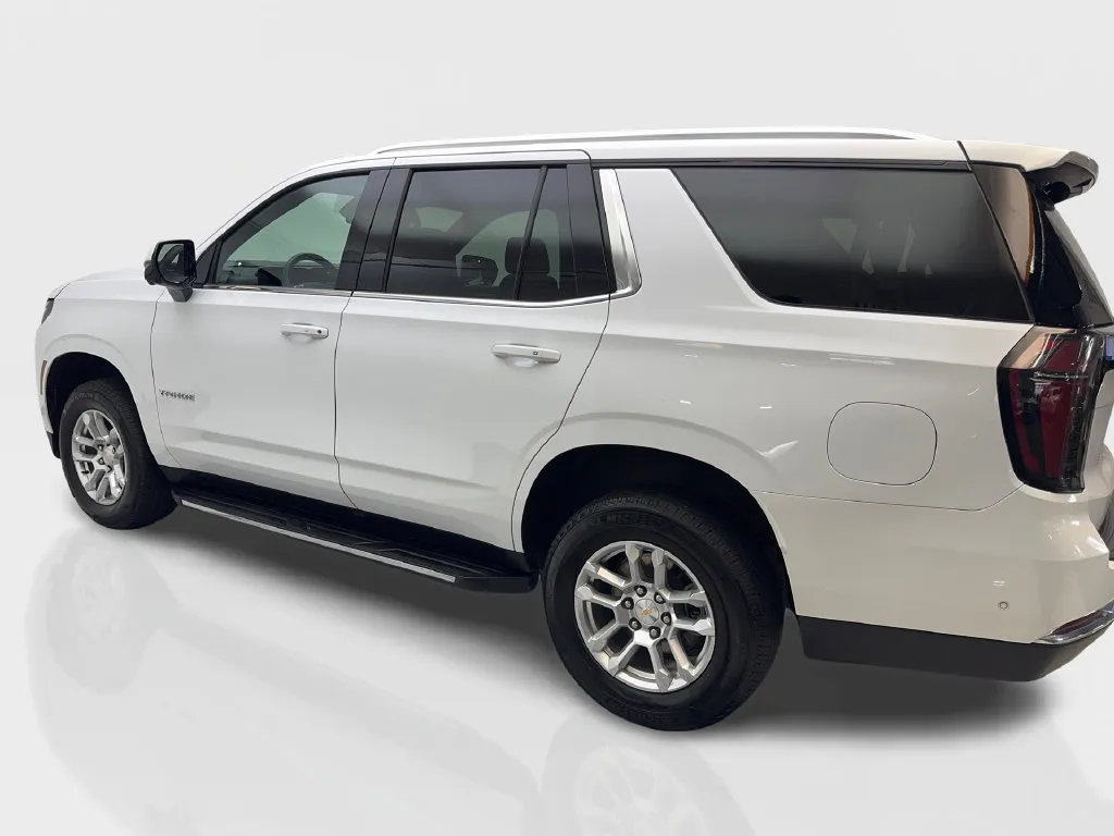 Chevrolet Tahoe photo 16