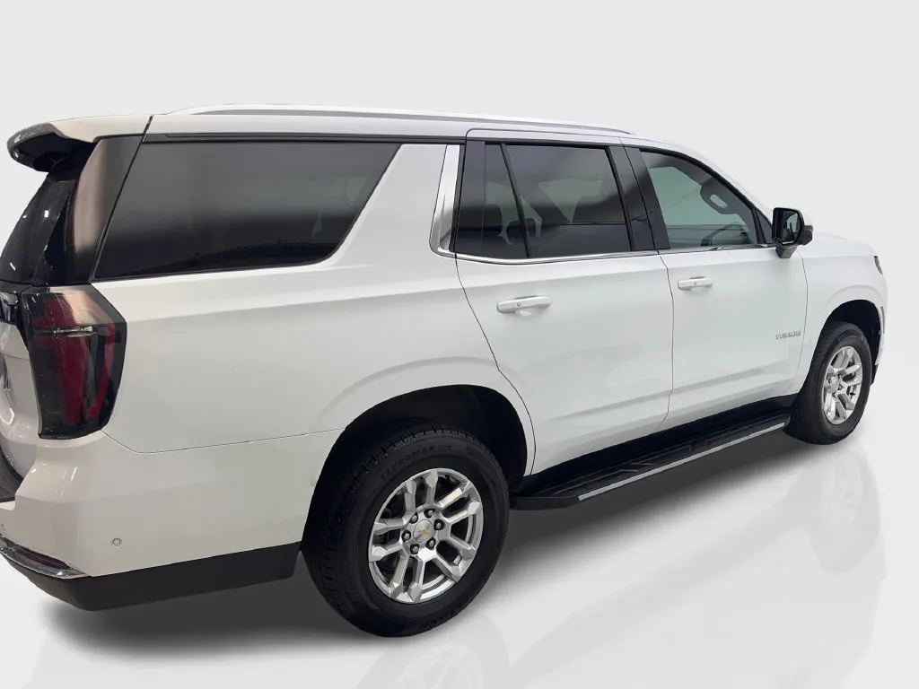 Chevrolet Tahoe photo 15