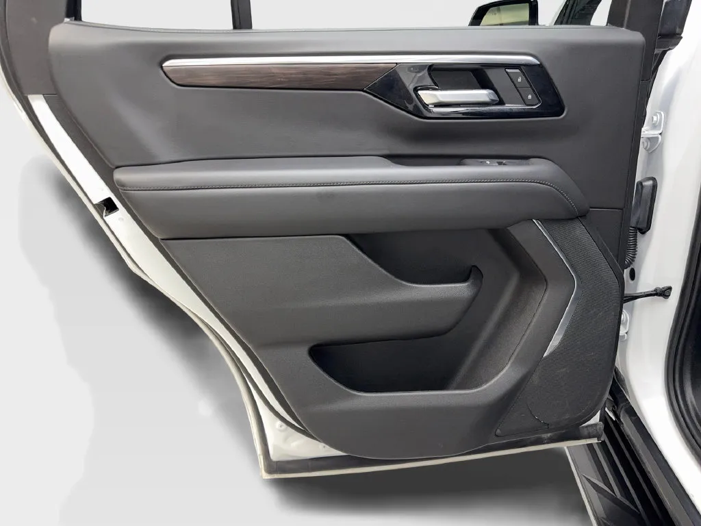 Chevrolet Tahoe photo 37