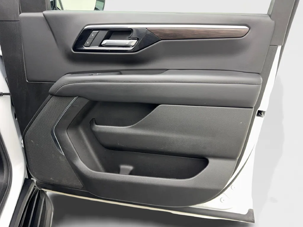 Chevrolet Tahoe photo 52