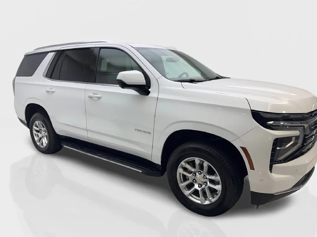 Chevrolet Tahoe photo 14