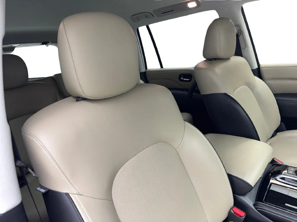 Infiniti QX80 photo 50