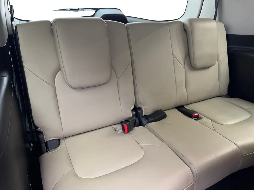 Infiniti QX80 photo 43