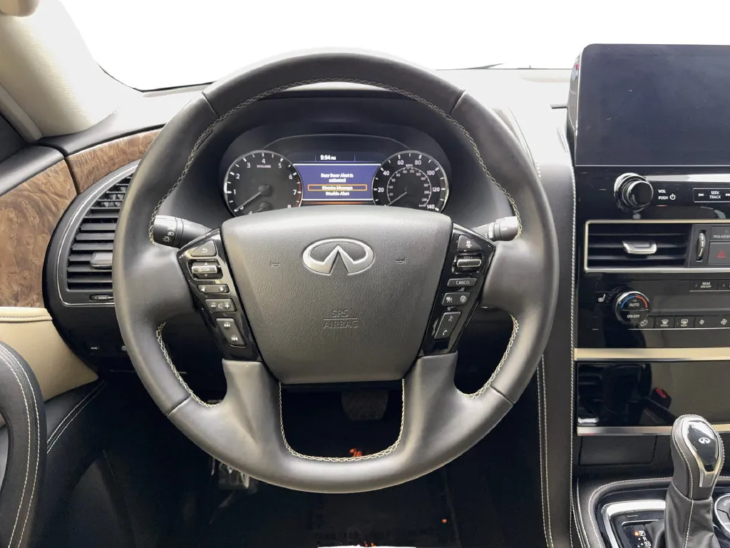 Infiniti QX80 photo 61