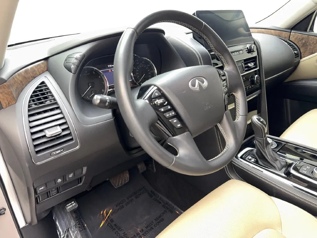 Infiniti QX80 photo 55