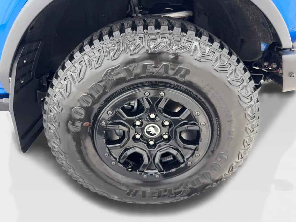 Ford Bronco photo 88