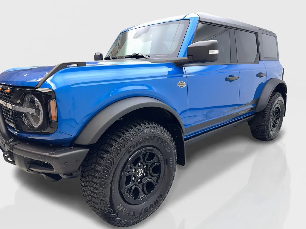 Ford Bronco photo 12