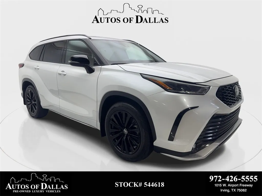White 2024 Toyota Highlander for sale in Irving, TX