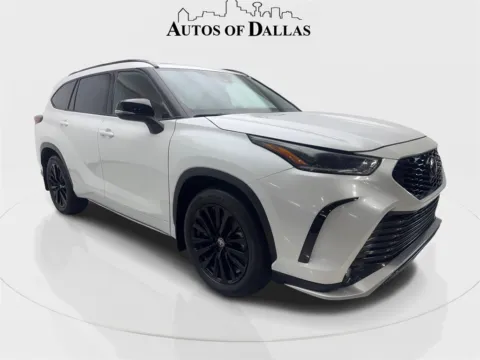More photos of 2024 Toyota Highlander at Autos of Dallas - Irving, TX