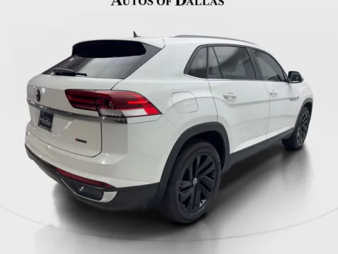 More photos of 2022 Volkswagen Atlas Cross Sport 2.0T SE w/Technology CAM,PANO,HTD STS,BLIND SPOT at Autos of Dallas - Irving, TX
