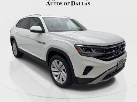 More photos of 2022 Volkswagen Atlas Cross Sport 2.0T SE w/Technology CAM,PANO,HTD STS,BLIND SPOT at Autos of Dallas - Irving, TX