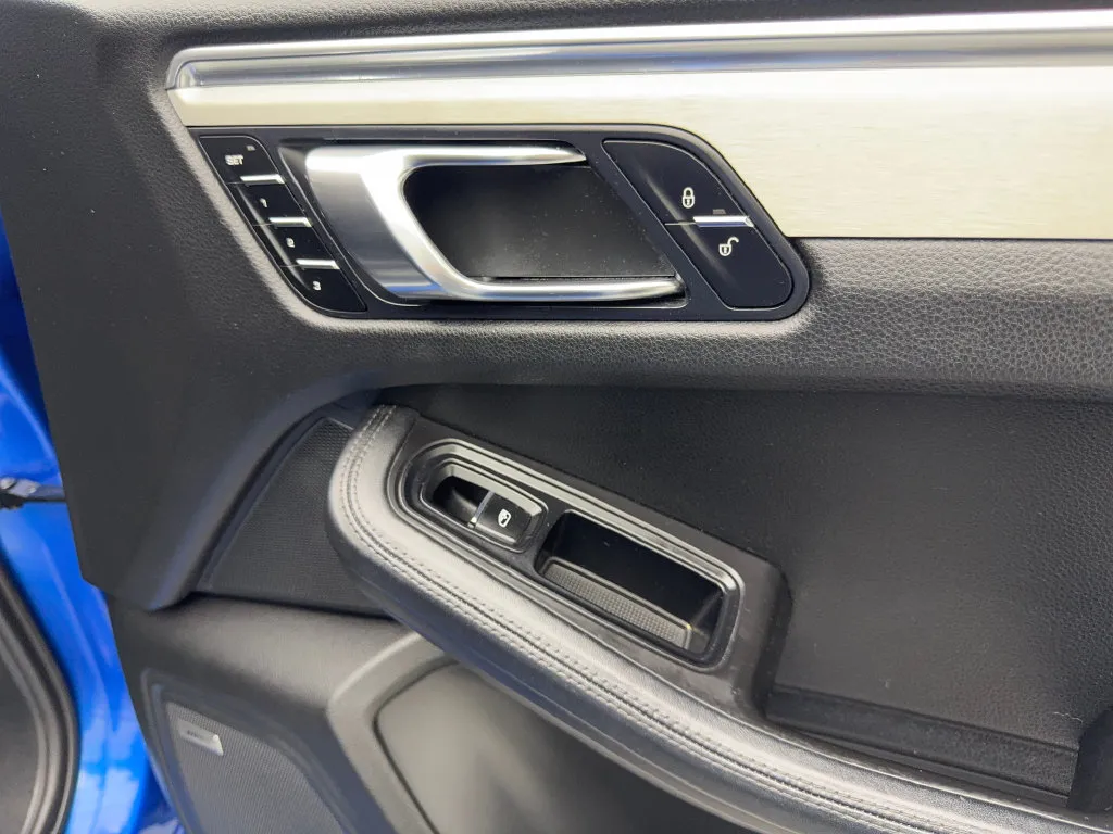 2015 Porsche Macan Turbo - Photo 49