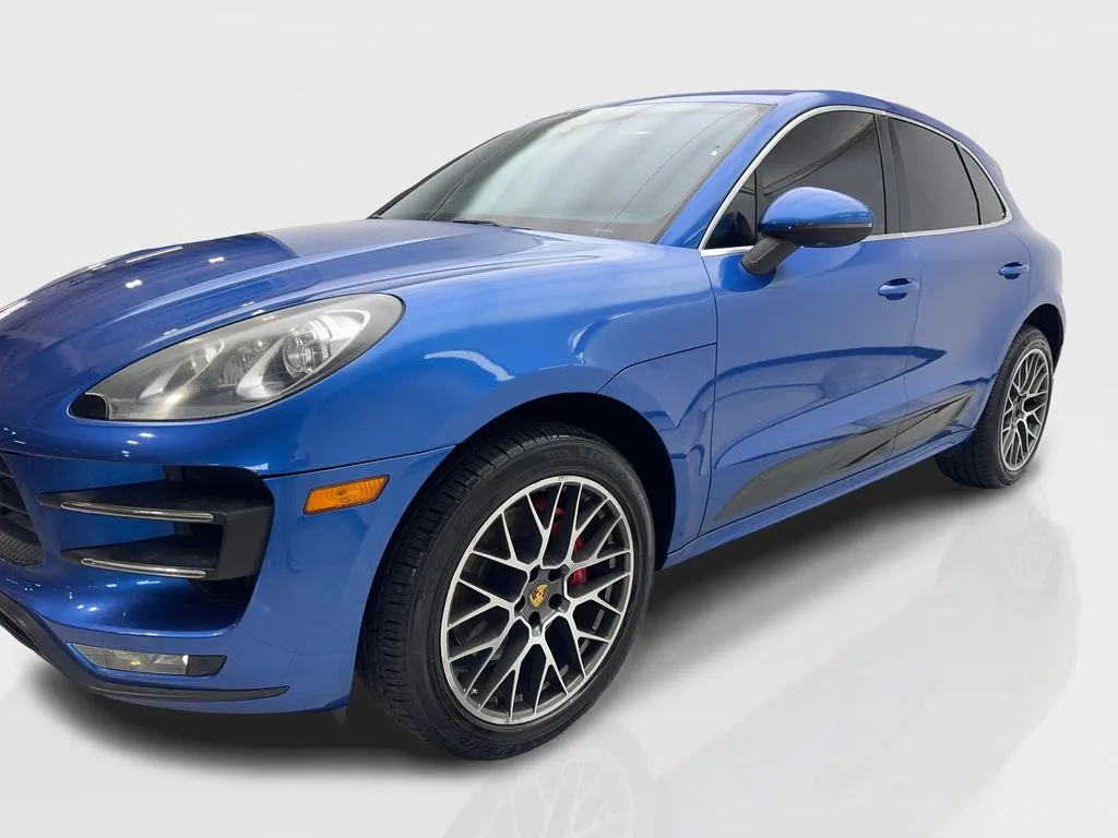 2015 Porsche Macan Turbo - Photo 12