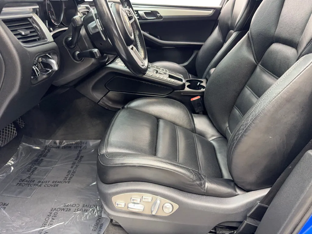 2015 Porsche Macan Turbo - Photo 26