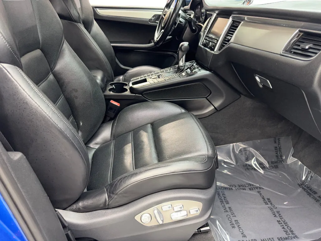 2015 Porsche Macan Turbo - Photo 44