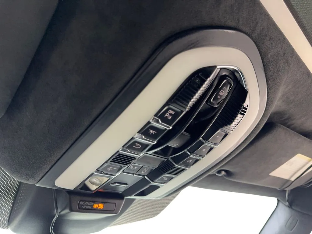 2015 Porsche Macan Turbo - Photo 75