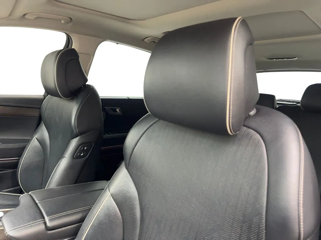 2023 GENESIS GV80 Advanced+ - Photo 28