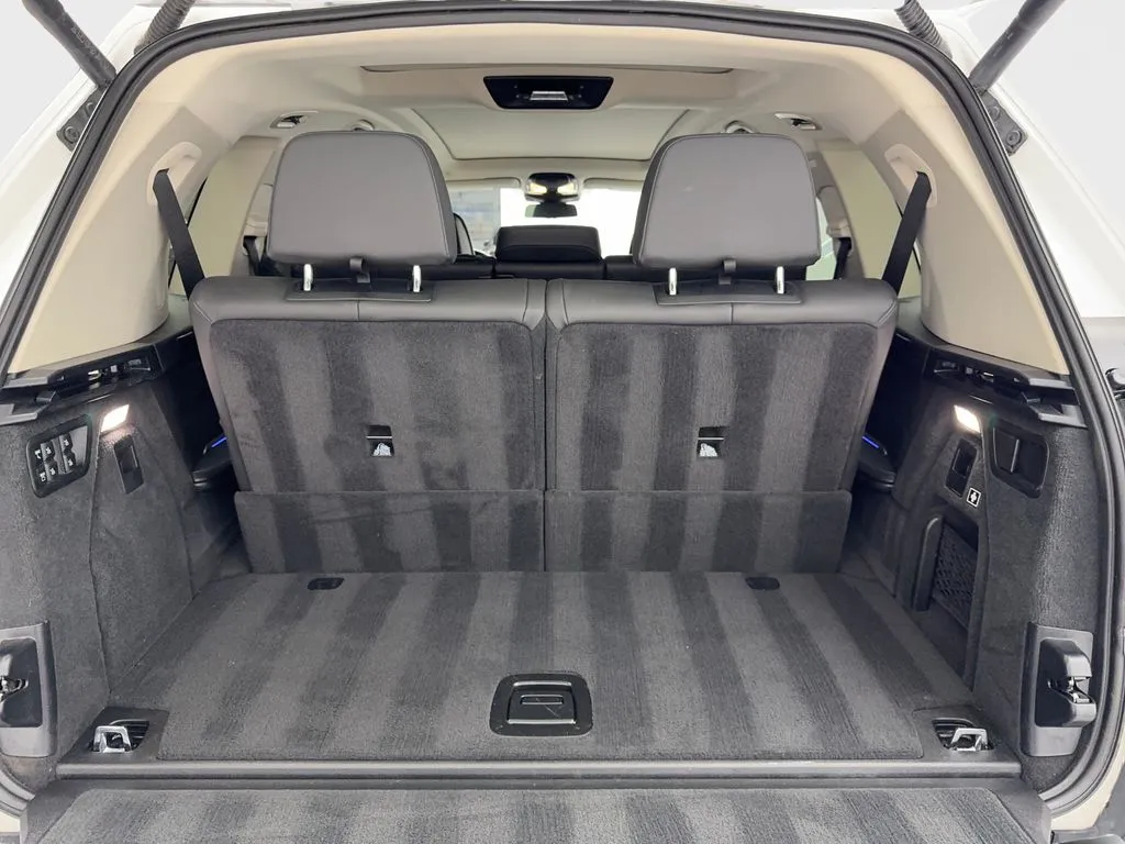 2023 BMW X7 40i - Photo 84
