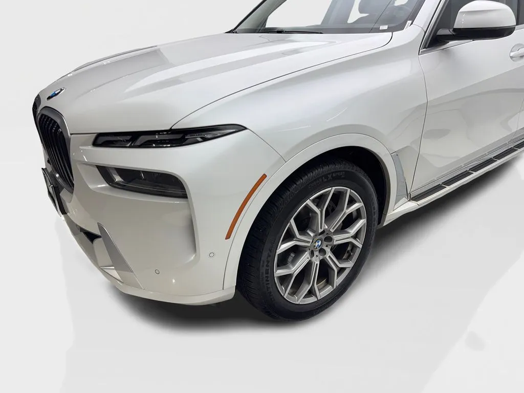 2023 BMW X7 40i - Photo 16