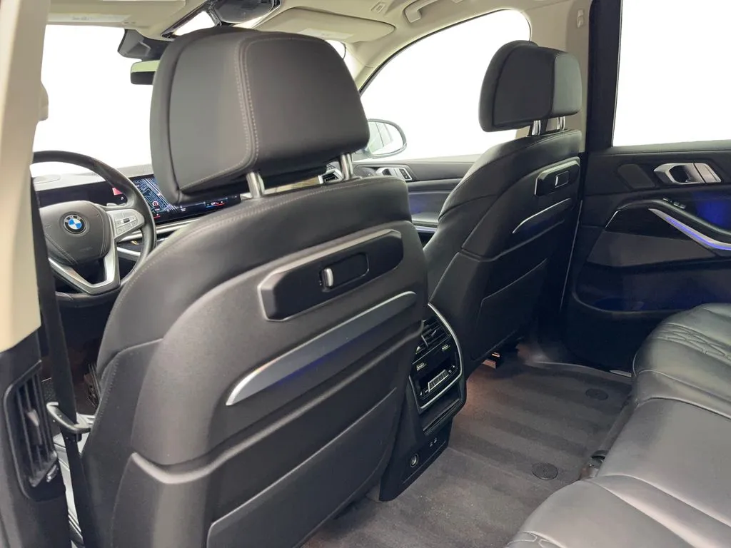 2023 BMW X7 40i - Photo 35