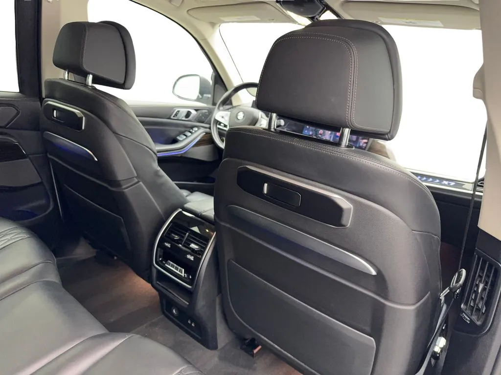 2023 BMW X7 40i - Photo 45