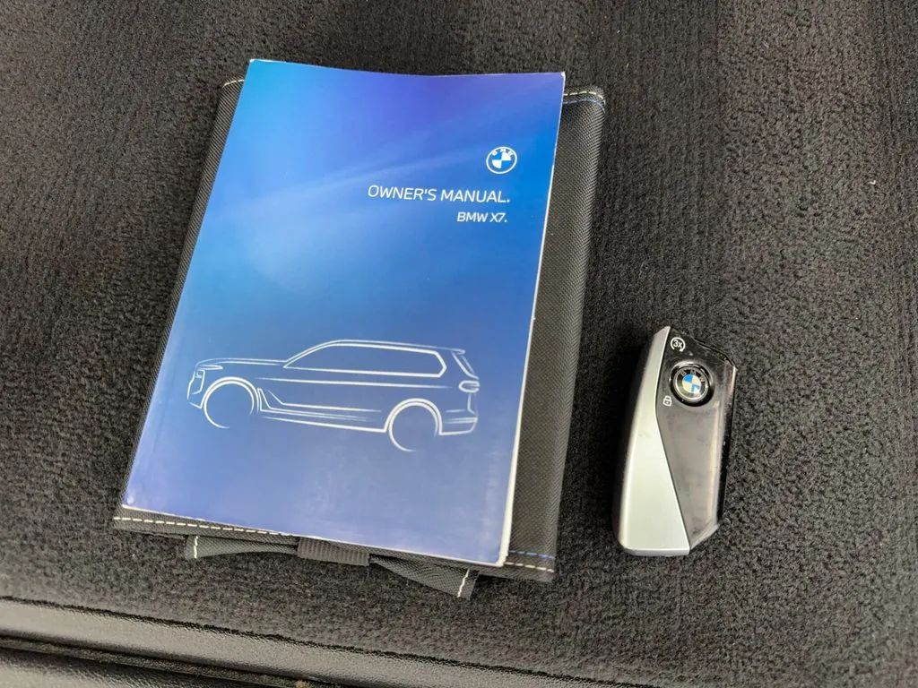 2023 BMW X7 40i - Photo 86