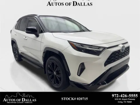 White 2022 Toyota RAV4 Hybrid XSE CAM,SUNROOF,HTD STS,BLIND SPOT,LANE ASST for sale in Irving, TX