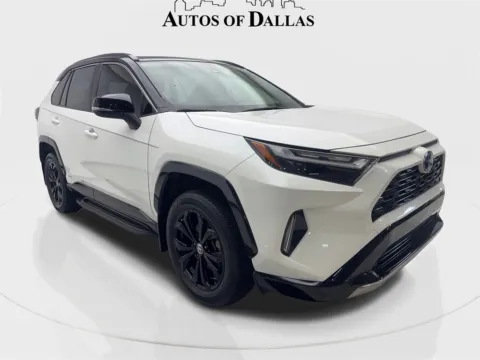 More photos of 2022 Toyota RAV4 Hybrid XSE CAM,SUNROOF,HTD STS,BLIND SPOT,LANE ASST at Autos of Dallas - Irving, TX