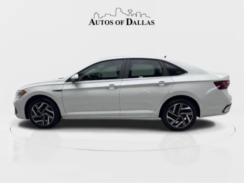 More photos of 2023 Volkswagen Jetta 1.5T SEL NAV,CAM,SUNROOF,HTD STS,BLIND SPOT at Autos of Dallas - Irving, TX