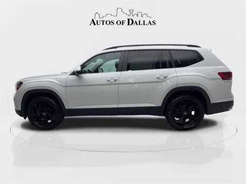More photos of 2023 Volkswagen Atlas 2.0T SE w/Technology CAM,PANO,HTD STS,BLIND SPOT,3 at Autos of Dallas - Irving, TX