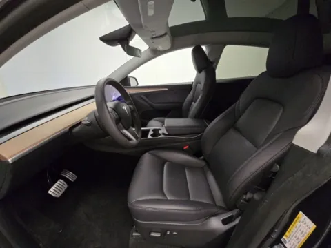 More photos of 2024 Tesla Model Y Performance NAV,CAM,PANO,BLIND SPOT,21" WHLS at Autos of Dallas - Plano, TX