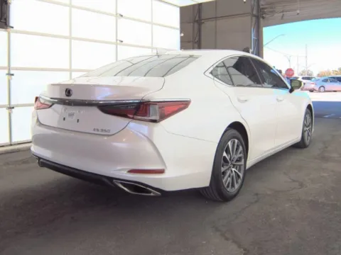 Photos of 2022 Lexus ES 350 CAM,SUNROOF,CLMT STS,BLIND SPOT,17" WLS for sale in Plano, TX at Autos of Dallas - Plano