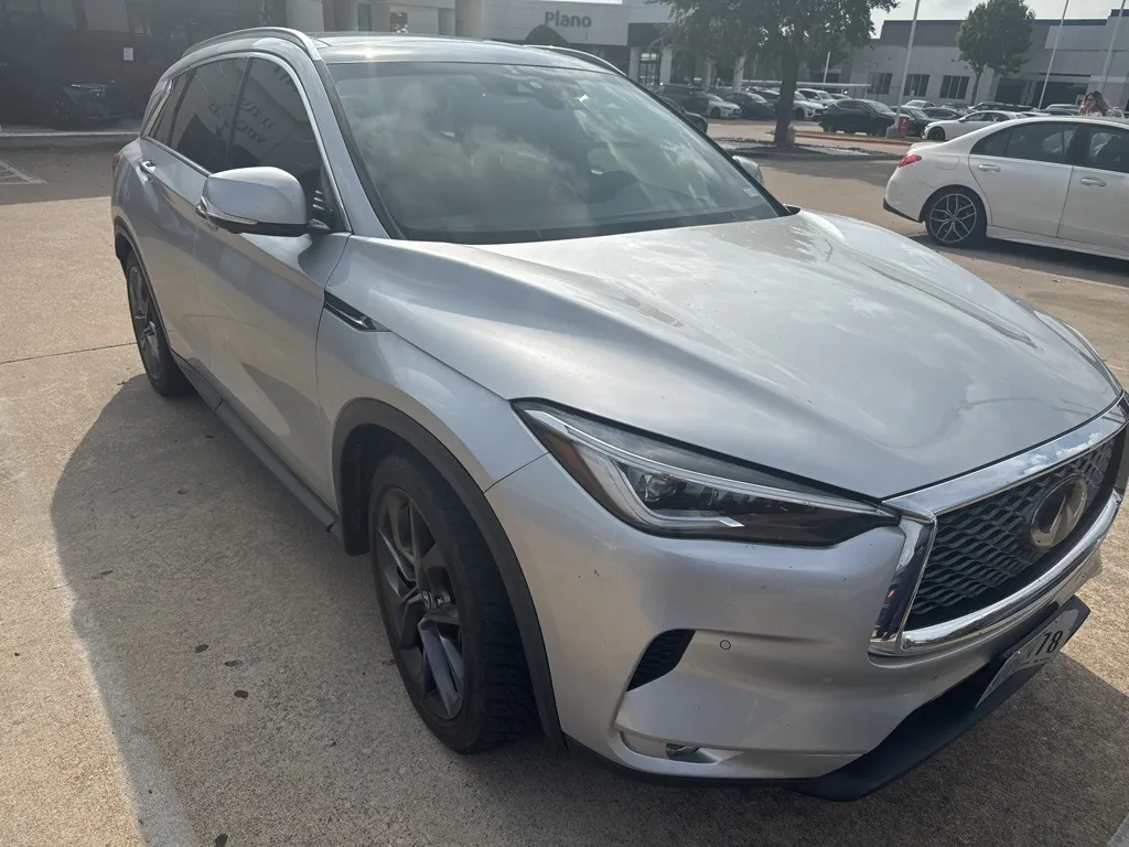 Silver 2019 INFINITI QX50 ESSENTIAL for sale in Plano, TX