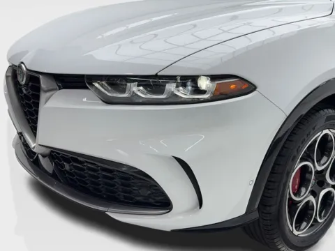 More photos of 2024 Alfa Romeo Tonale Ti at Autos of Dallas - Plano, TX