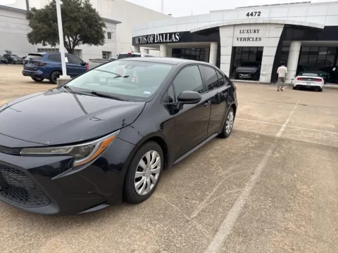 Gray 2020 Toyota Corolla LE for sale in Plano, TX