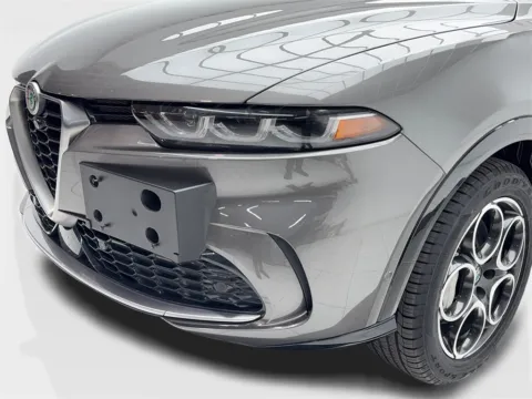 More photos of 2024 Alfa Romeo Tonale Ti at Autos of Dallas - Plano, TX