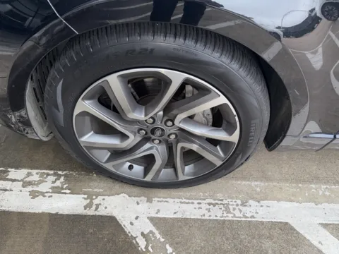 More photos of 2022 Land Rover Range Rover Sport HSE Silver Edition at Autos of Dallas - Plano, TX