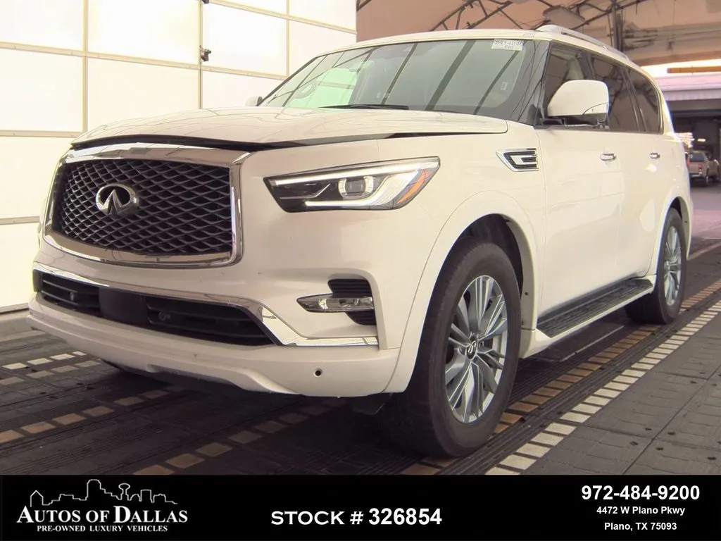 2024 INFINITI QX80 LUXE NAV,CAM,SUNROOF,HTD STS,BLIND SPOT,3RD ROW