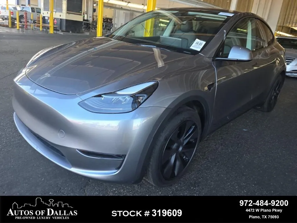 2025 Tesla Model Y Long Range NAV,CAM,PANO,HTD STS,BLIND SPOT,19" WLS